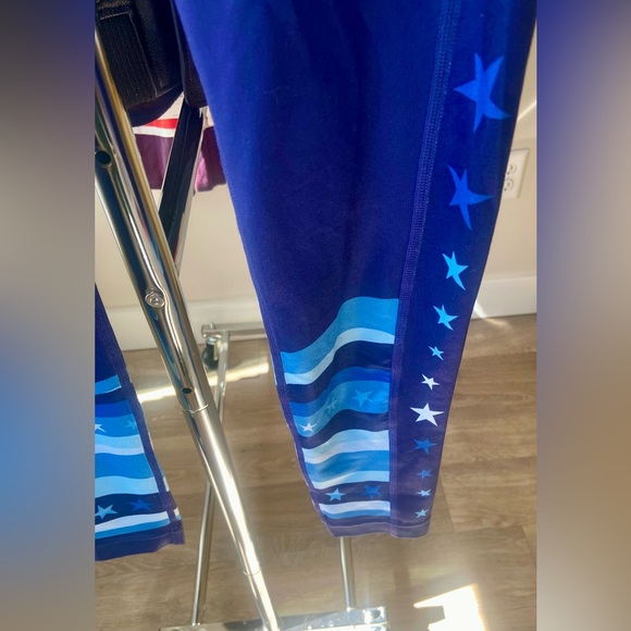 XS 🔖 KRIMSON KLOVER Sunshine Legging (Women's) Stars Navy $99 - Picture 5 of 8